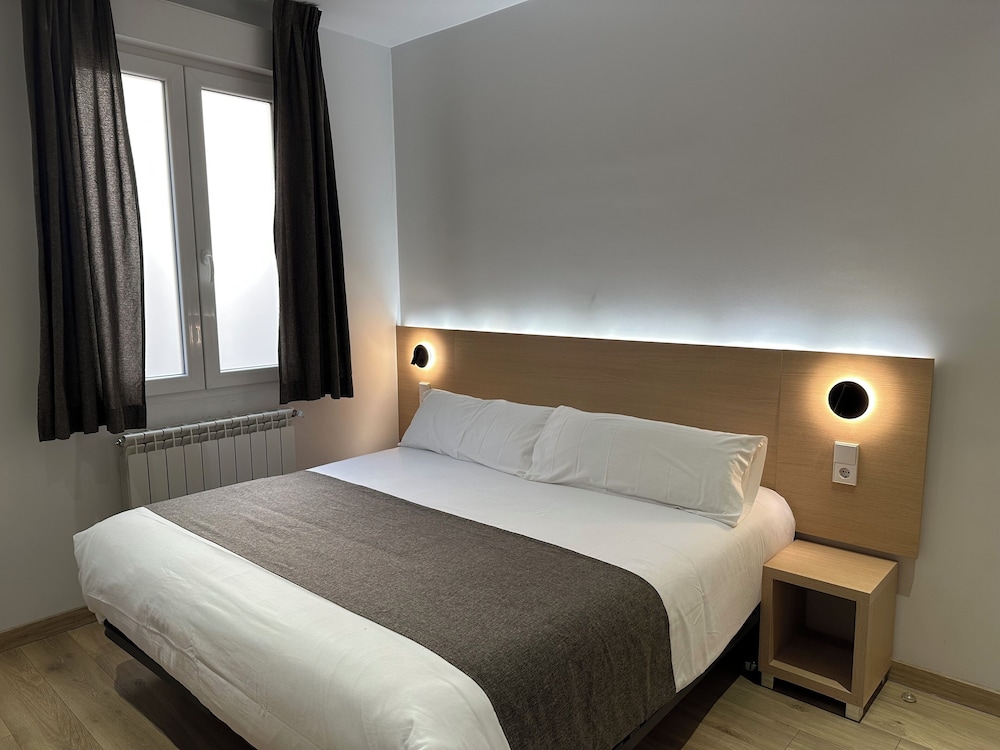 SUPERIOR, DOUBLE BED, WITH VIEW