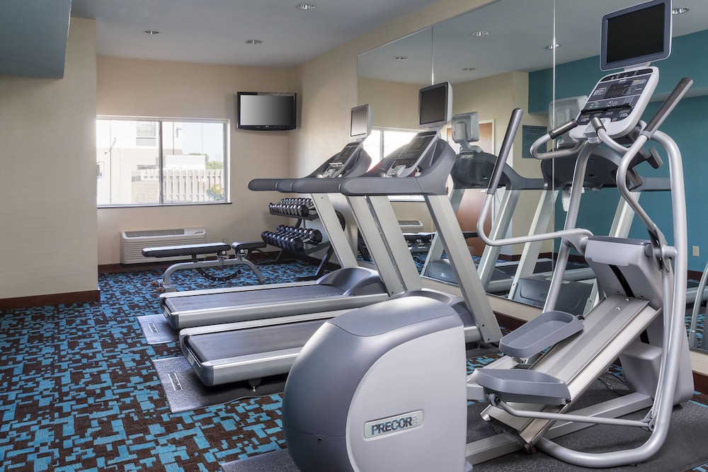 Fairfield Inn And Suites Corpus Christi 12/23