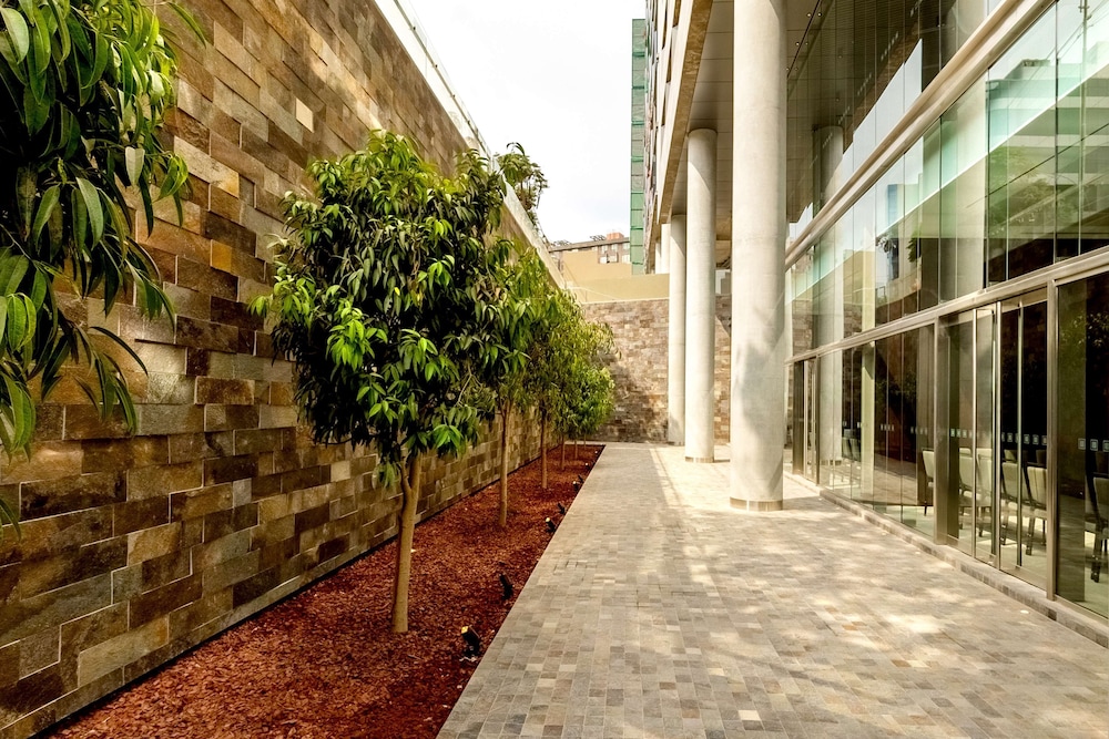 Hyatt Centric San Isidro Lima 73/75