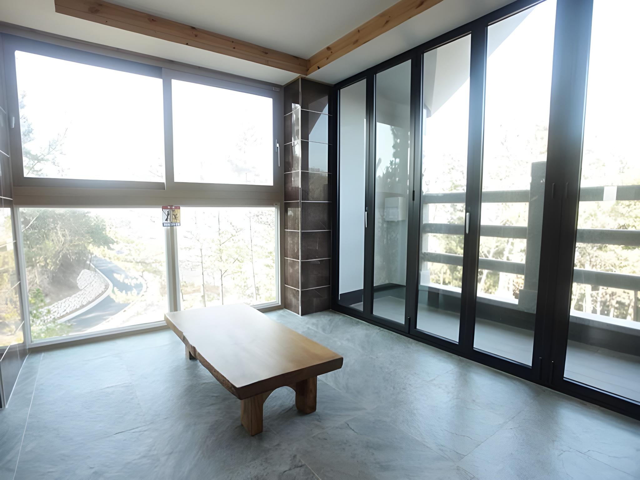 Mangsang Haeorum Family Hotel 7/11