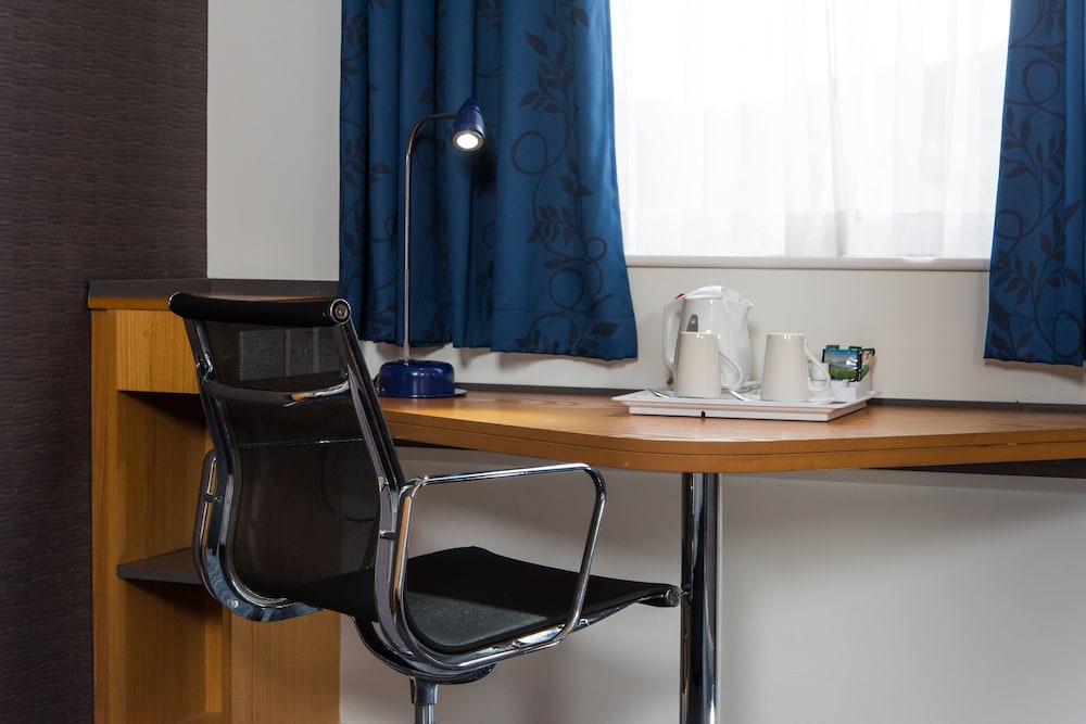 Holiday Inn Express Birmingham - Snow Hill 50/55