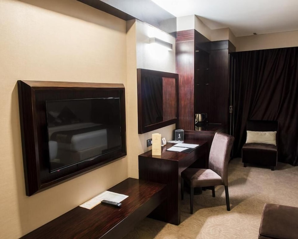 Hotel Royale Signature 59/61