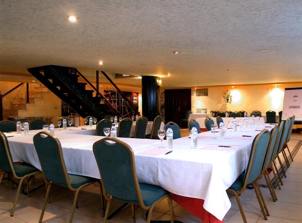 HOTEL MEDITERRANEO 34/52
