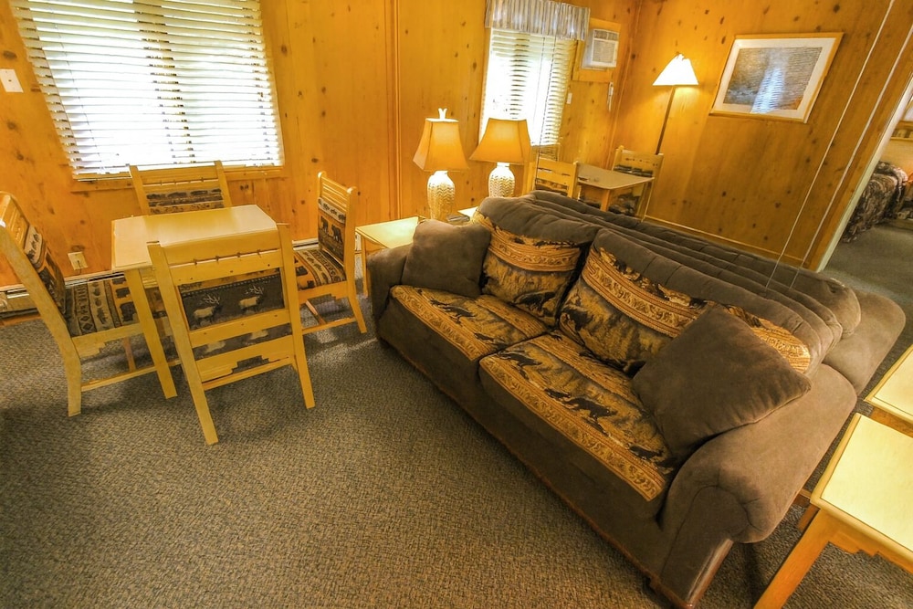 Smoketree Lodge, a VRI resort 47/70