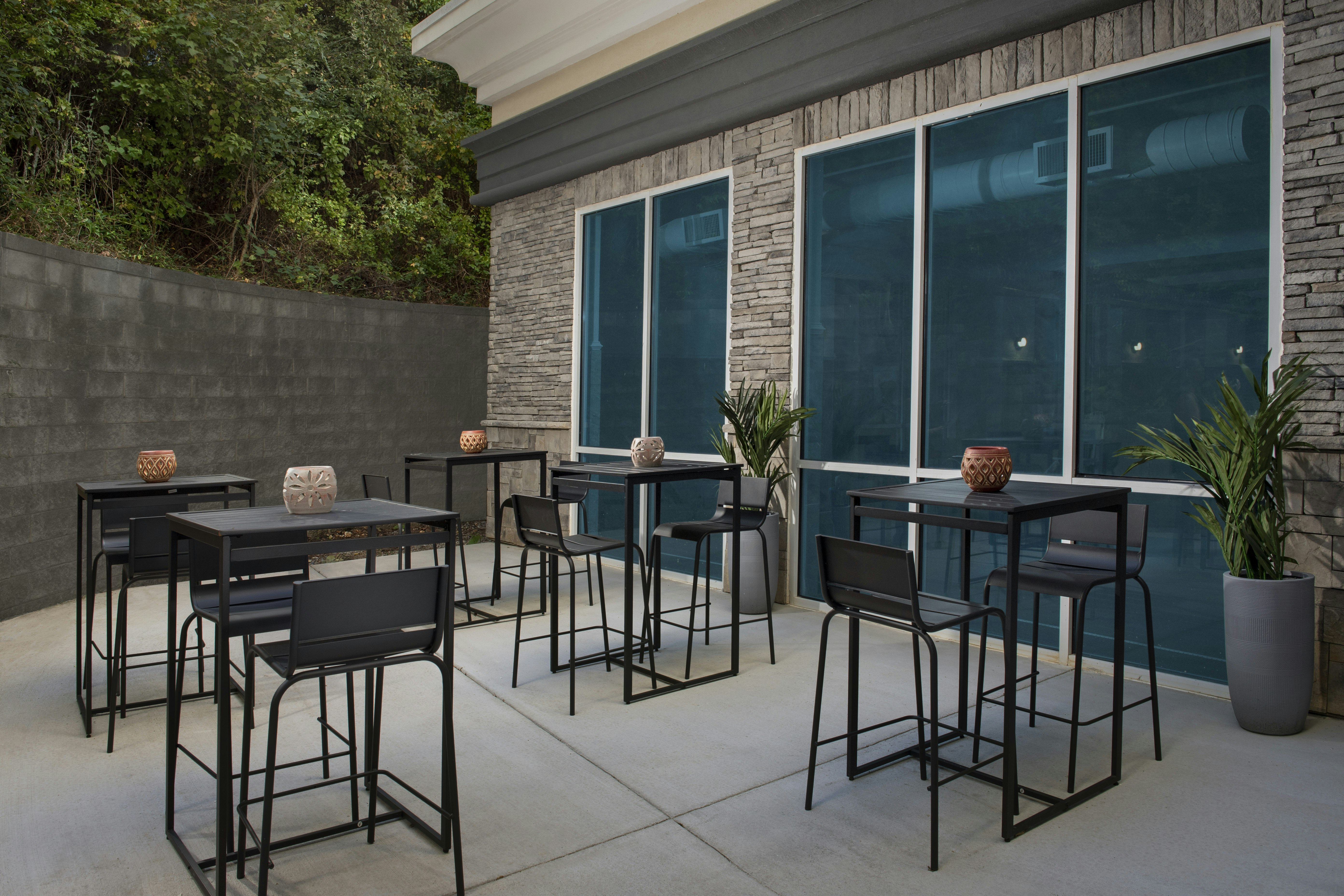 Doubletree by Hilton Chattanooga Hamilton Place 15/24