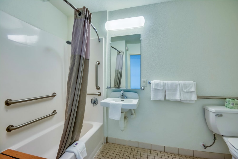 Motel6 Biloxi, MS - Beach 57/60
