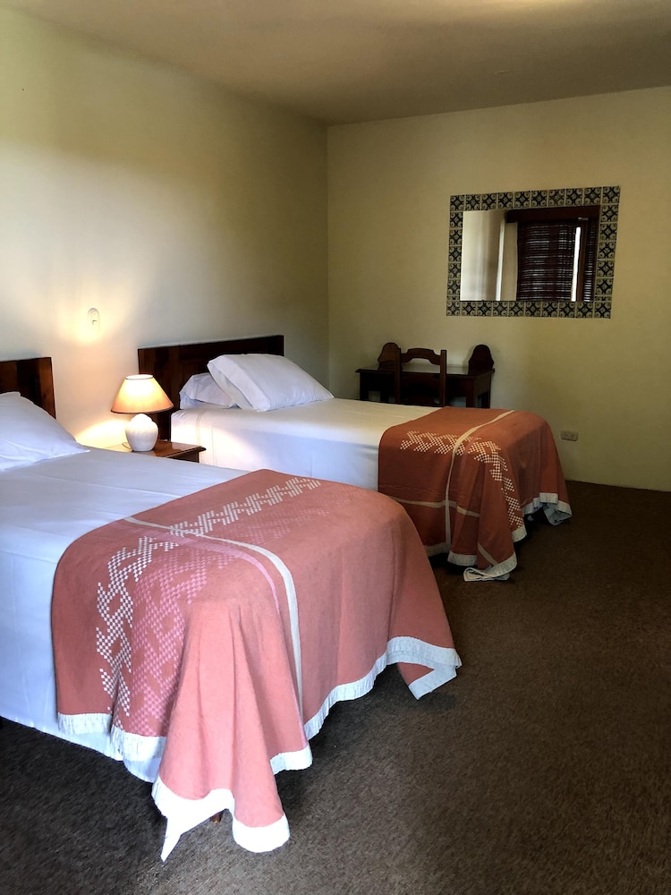 Hotel San Jorge 12/26