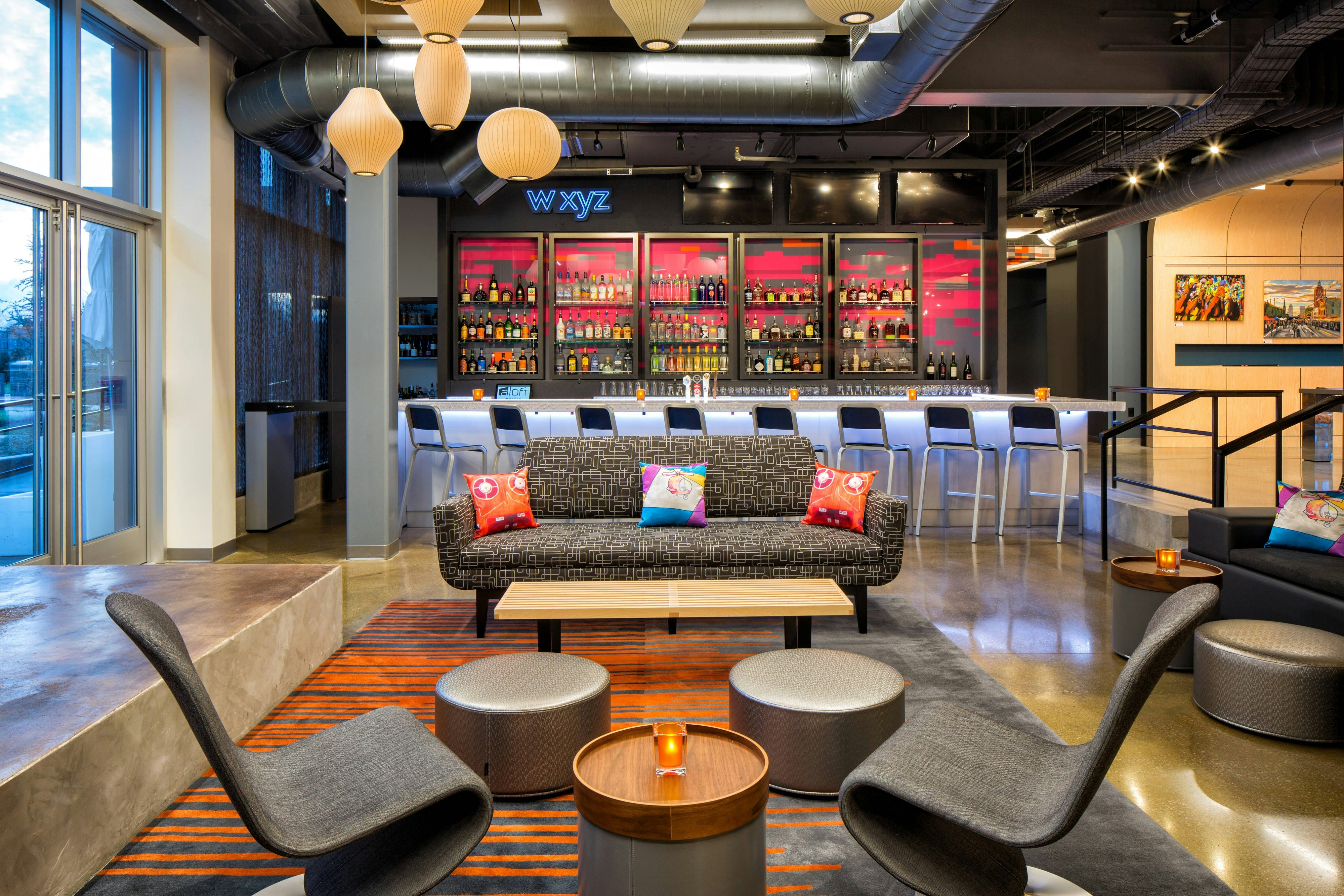 ALOFT LOUISVILLE EAST 22/33