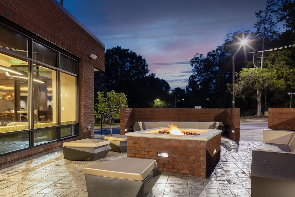 SpringHill Suites by Marriott Durham City View 14/33