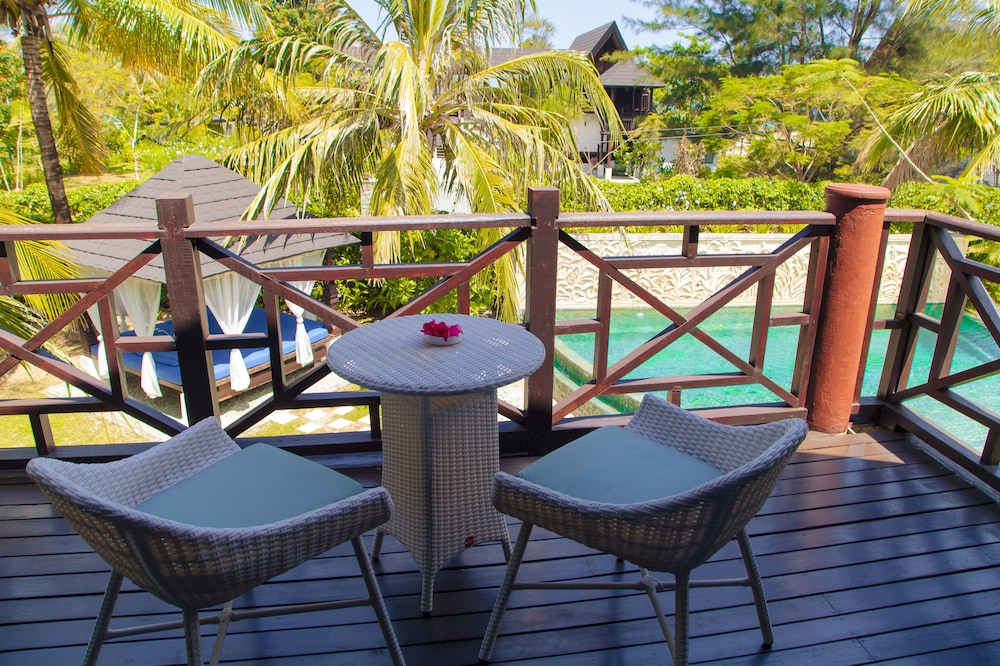 Kudat Riviera Exclusive Beach Villas Resort 36/50