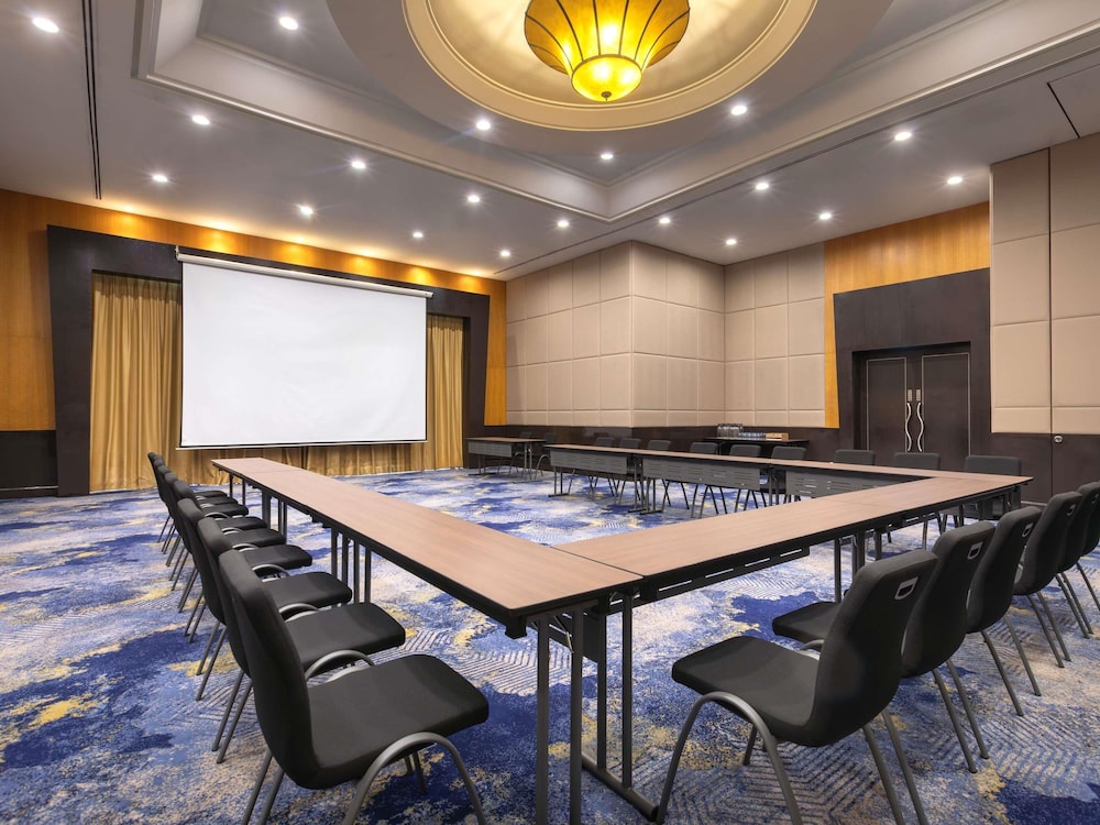 Novotel Kuala Lumpur City Centre 58/67