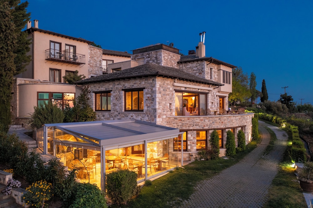Valeni Boutique Hotel 2/48
