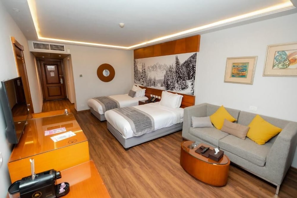 Deluxe, Twin Beds, Sea View