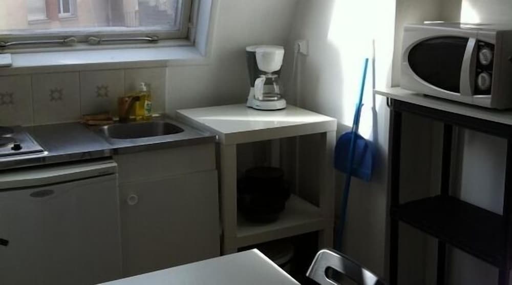 Nationale Apparthotel 70/71