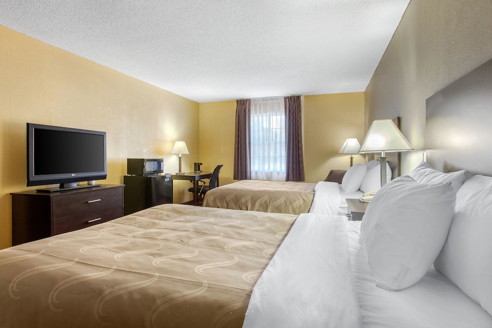 Quality Inn Williamston NC 15/27