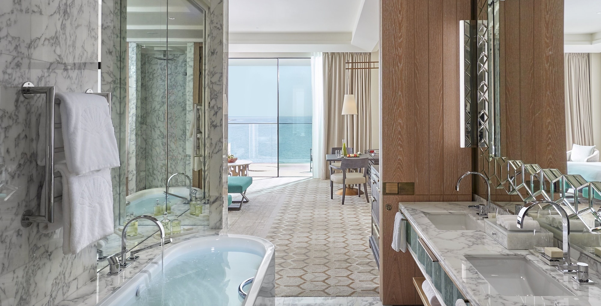 Mandarin Oriental Hotel Jumeira, Dubai in DUBAI