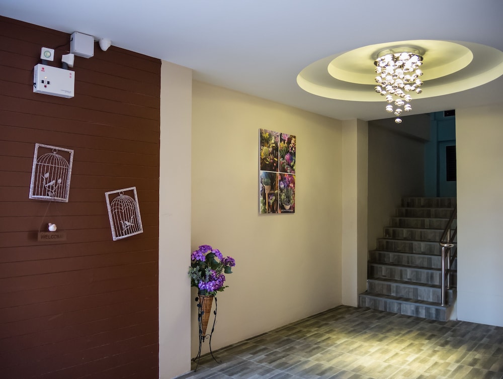 Chitra Suite 13/46