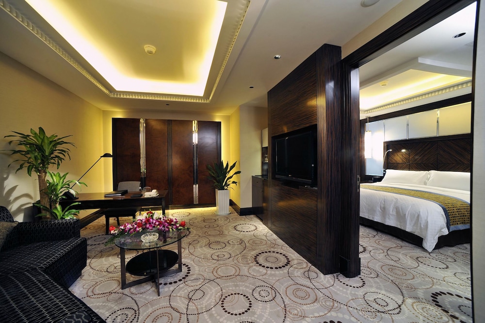 Grand Soluxe Zhongyou Hotel Shanghai 39/50