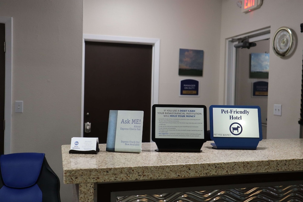 Best Western Lake Conroe Inn 11/36