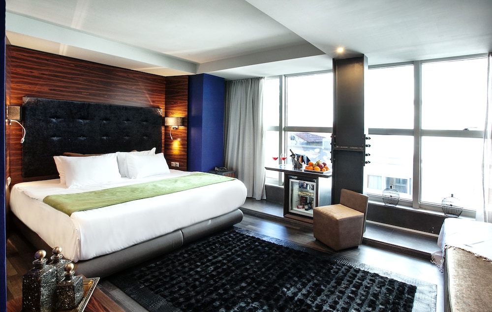 Diamond Suites 5/64