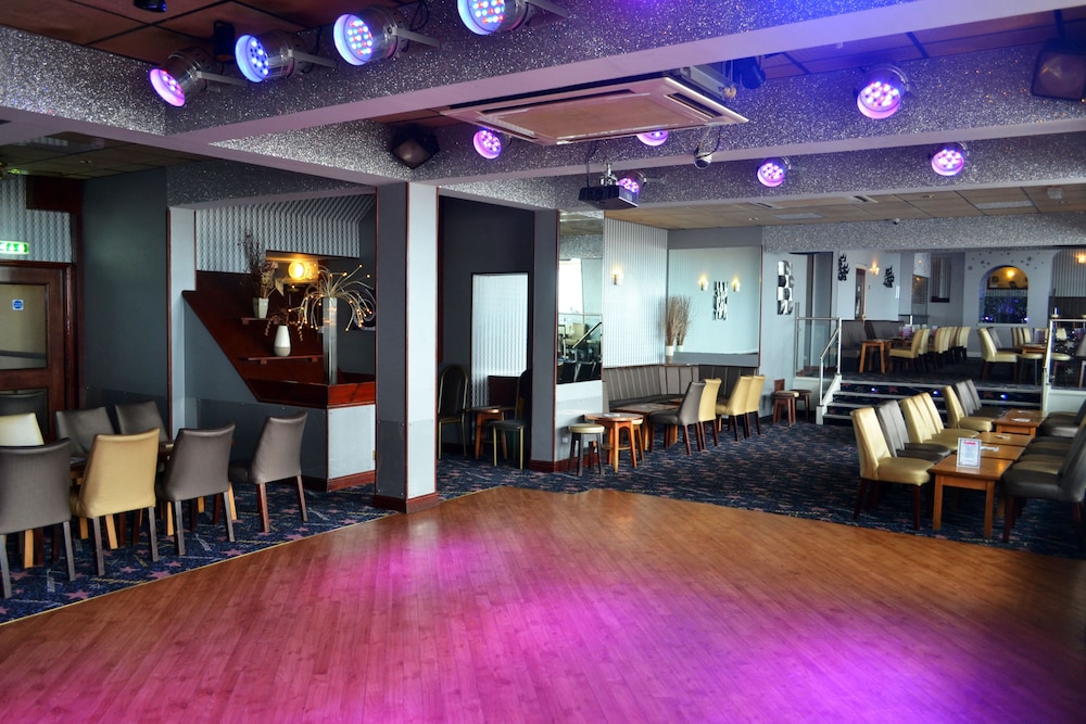 Lyndene Hotel 37/49