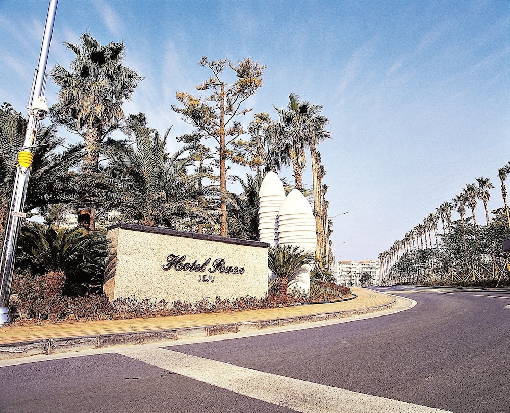 Raon Hotel And Resort 41/45
