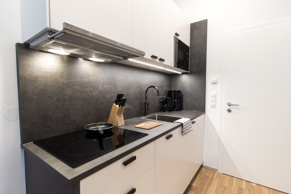 Checkvienna - Apartment Familienplatz 48/50