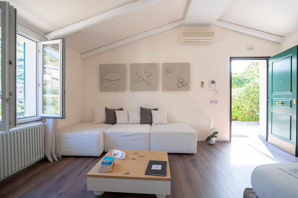 Terra Prime Suite 8/45
