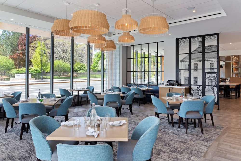 Hilton Garden Inn Boston Brookline Ma 46/57