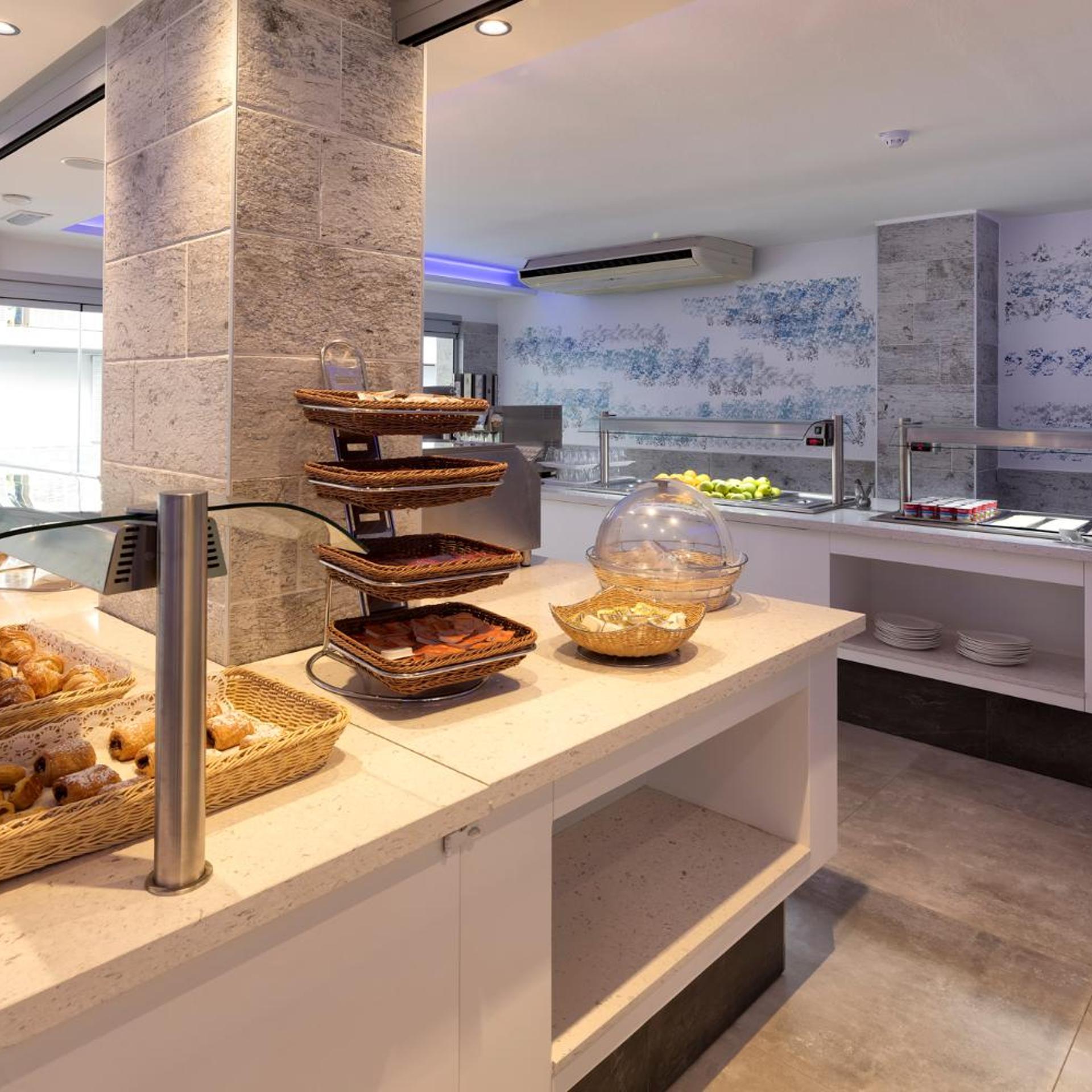 Hotel Brisa Ibiza 30/52