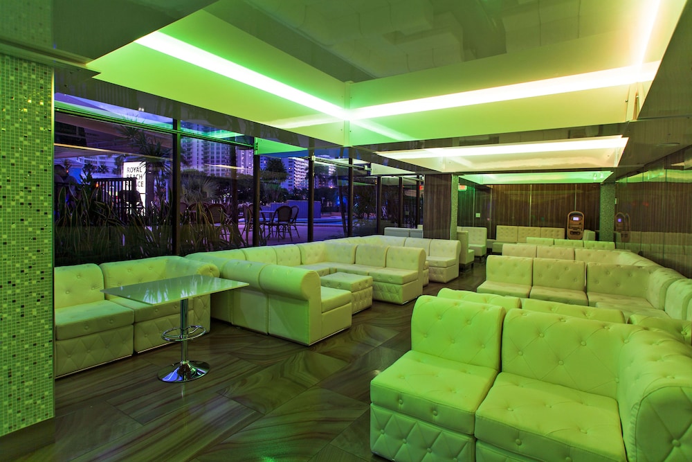 The Garden Hotel and Resort 27/62