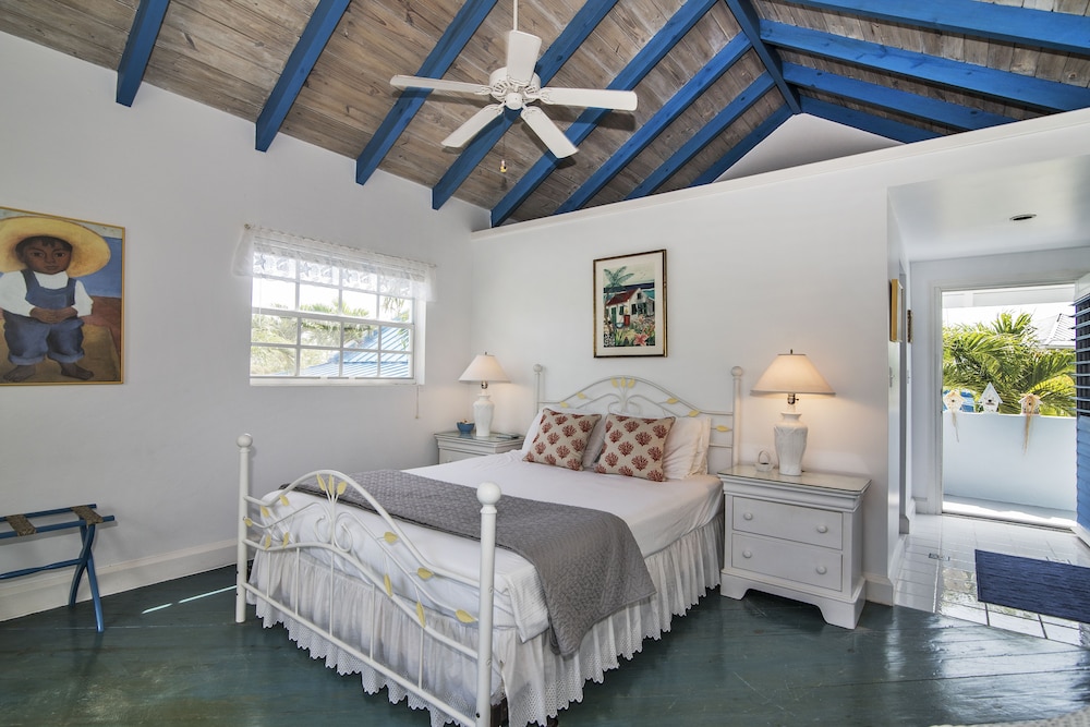 Grace Bay Beach Ocean Villas 7/50