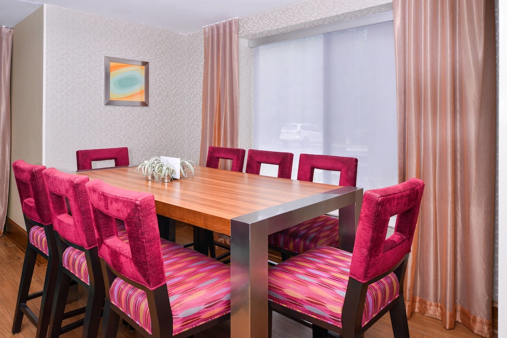 Springhill Suites Pinehurst Southern Pines 27/48