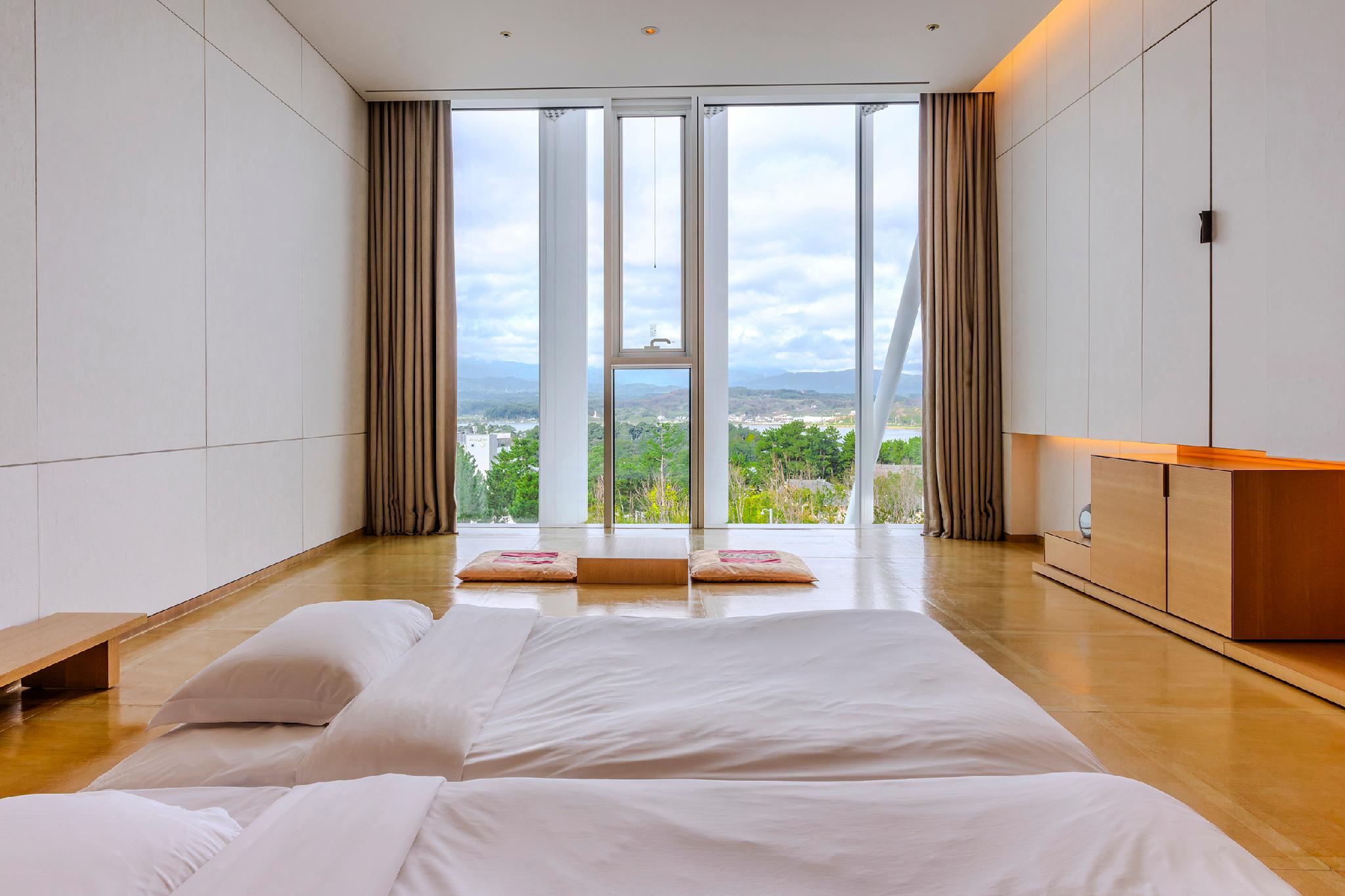 Ondol, Deluxe, Mountain View