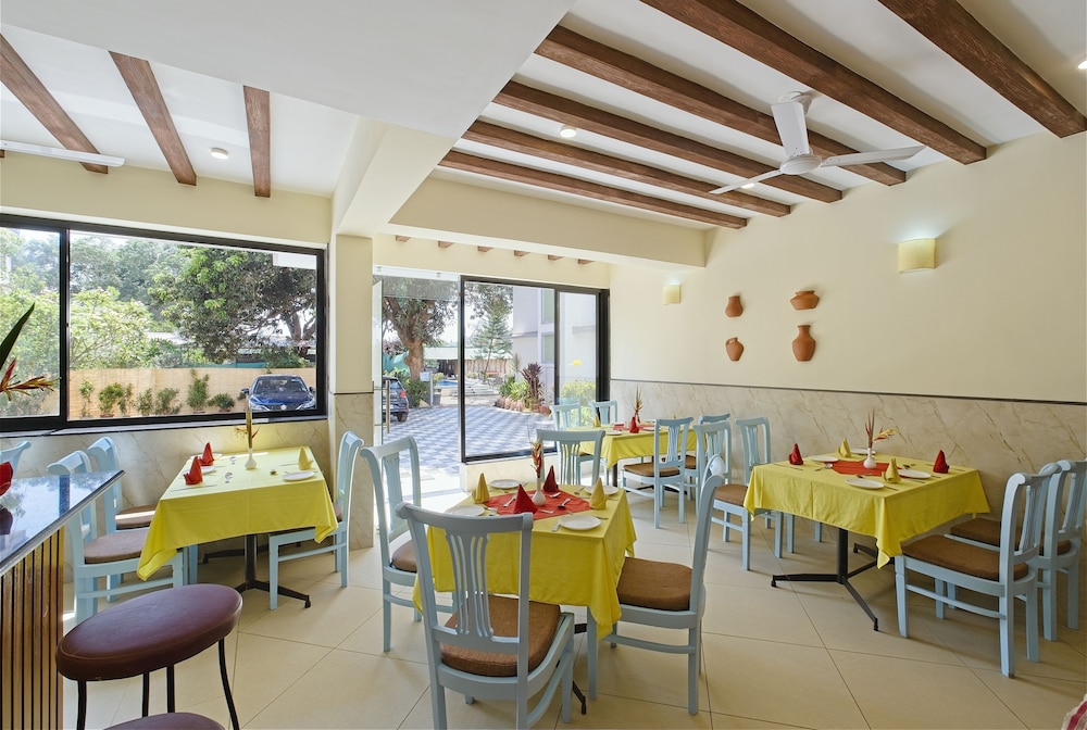 Aastha Escape Resort 45/57