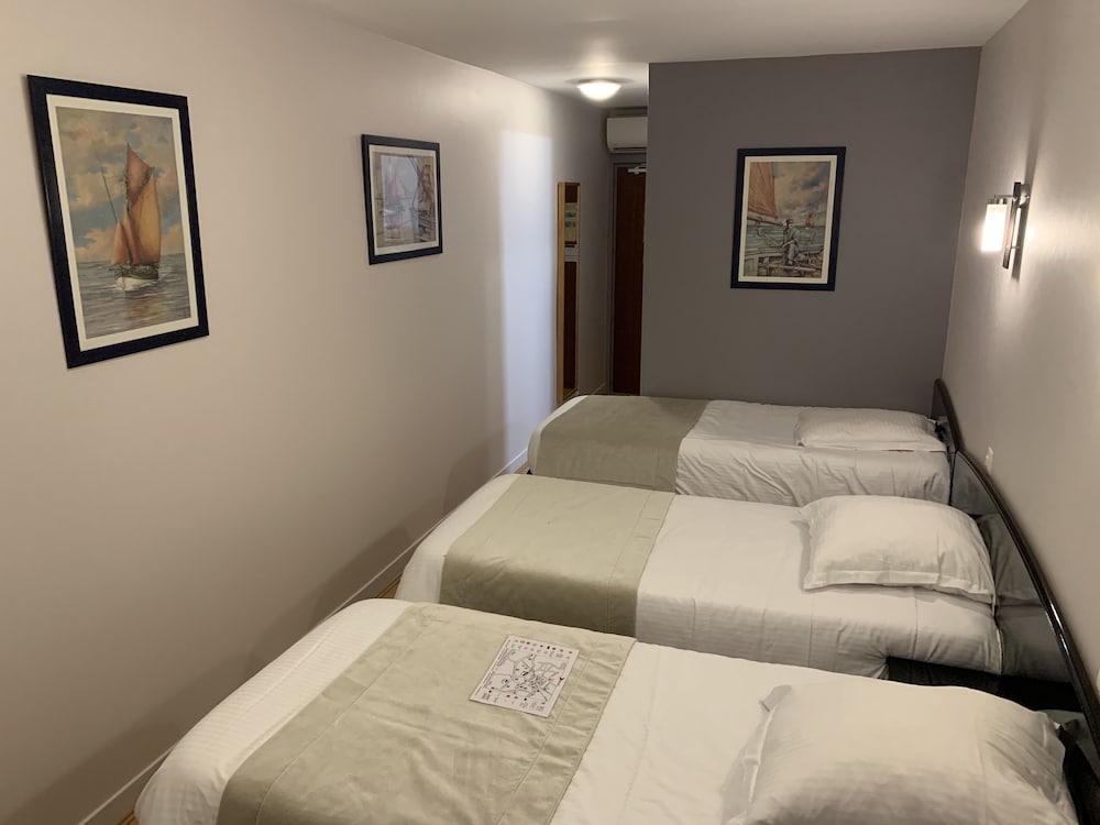 Hotel Le Bayeux 15/71