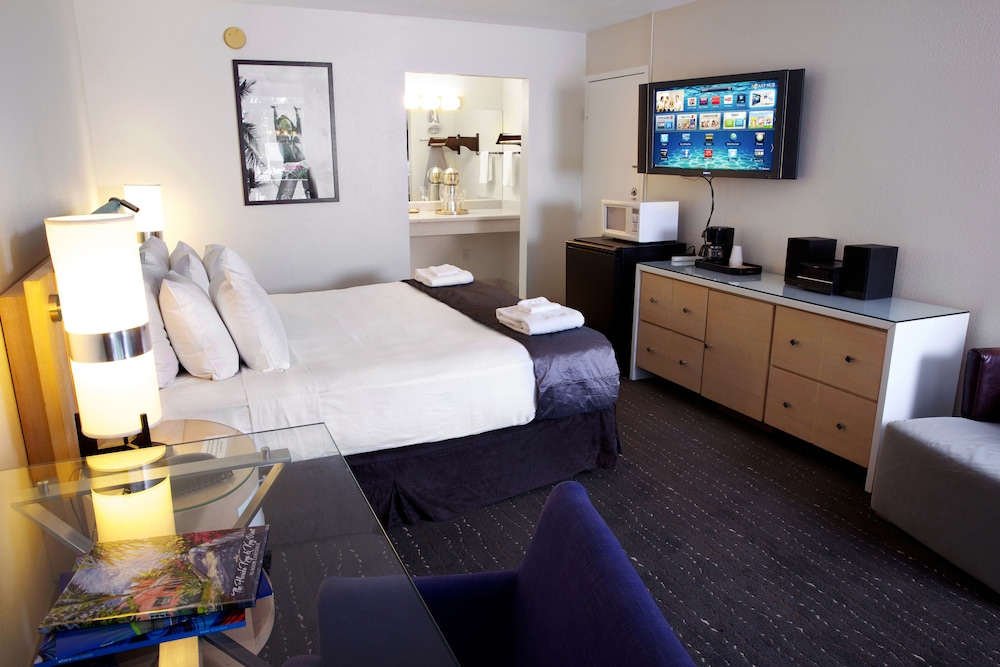 Floridian Hotel 25/71