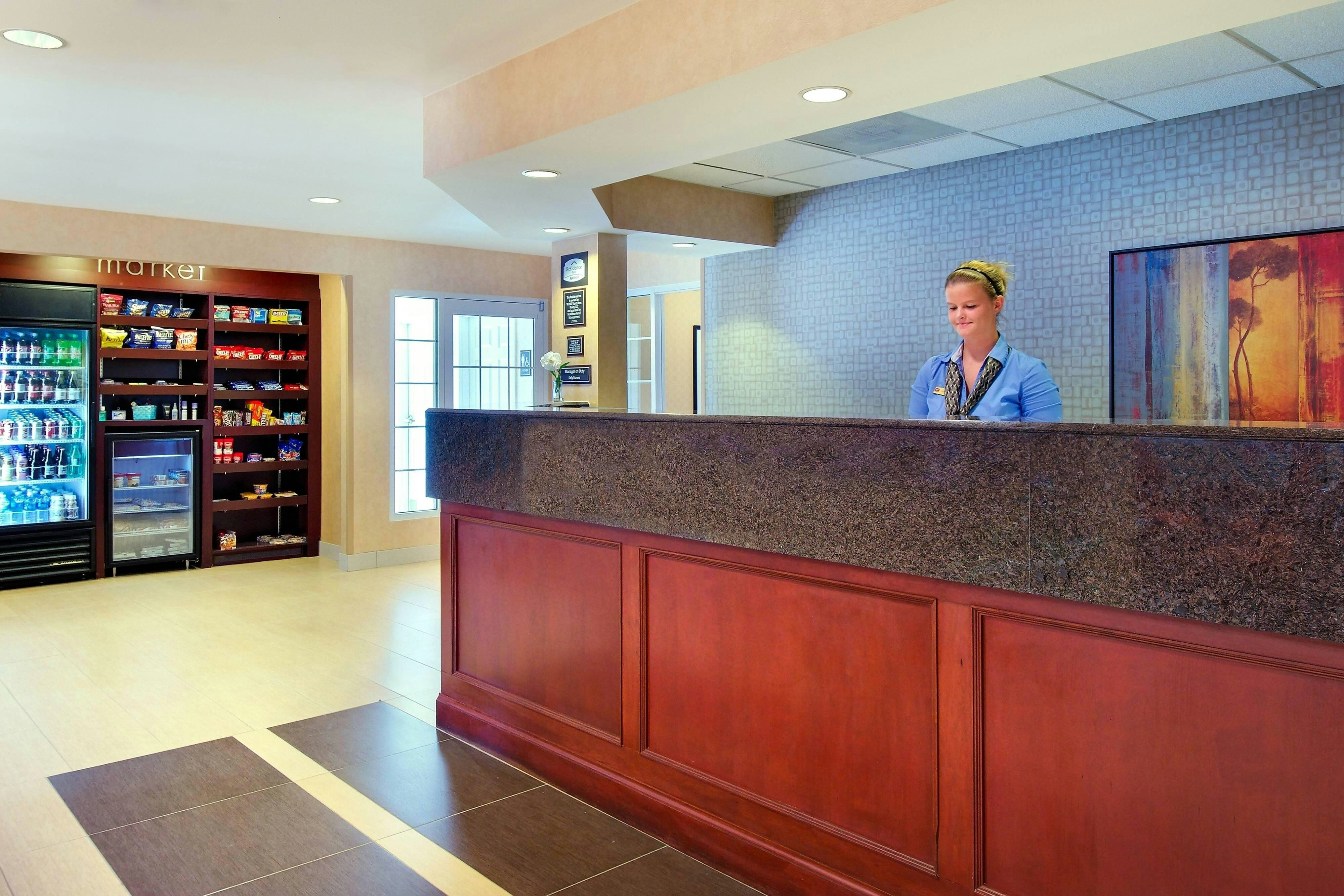 Residence Inn By Marriott Knoxville Cedar Bluff 1/10