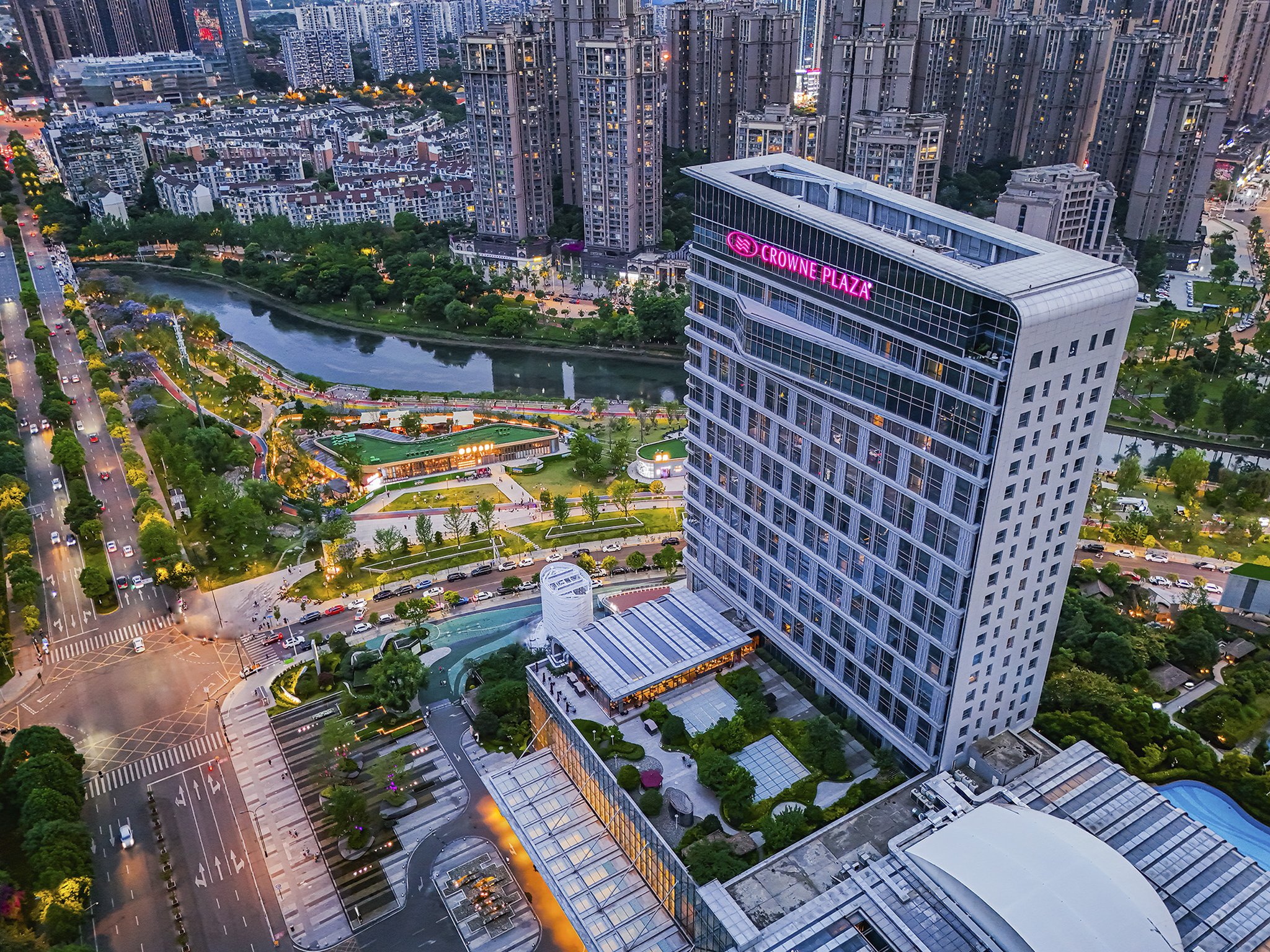 CROWNE PLAZA CHENGDU WENJIANG 2/60