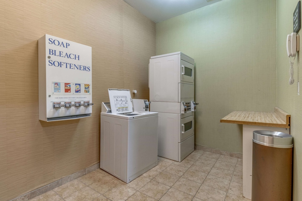 Hampton Inn & Suites Gainesville, TX 13/35