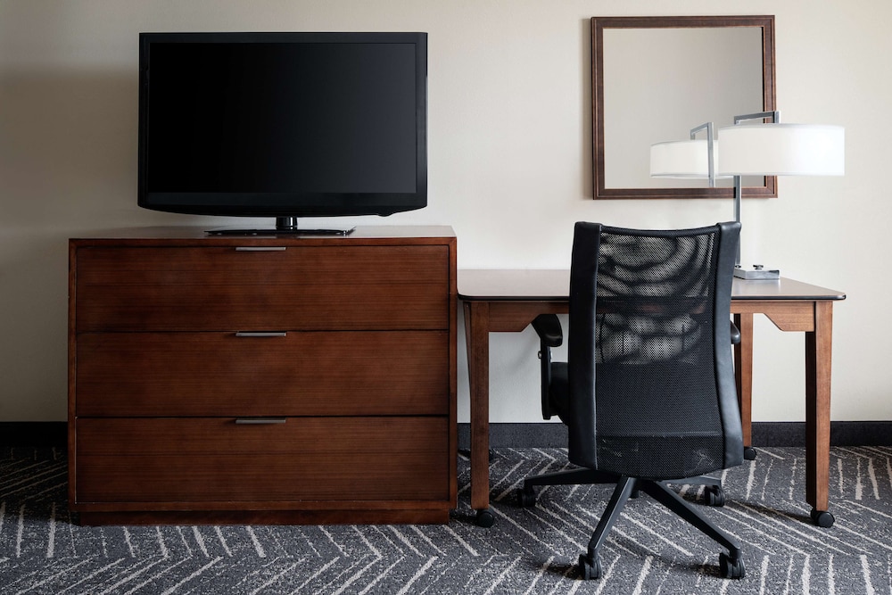 Homewood Suites Springfield Va 41/44