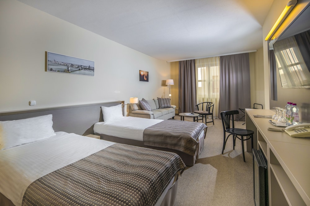 Corvin Hotel Budapest Corvin Wing photo5