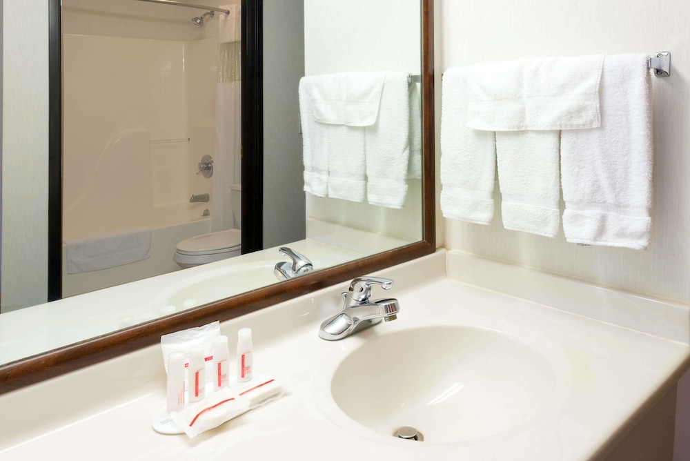 Sleep Inn & Suites - Oxford - University Area 21/44