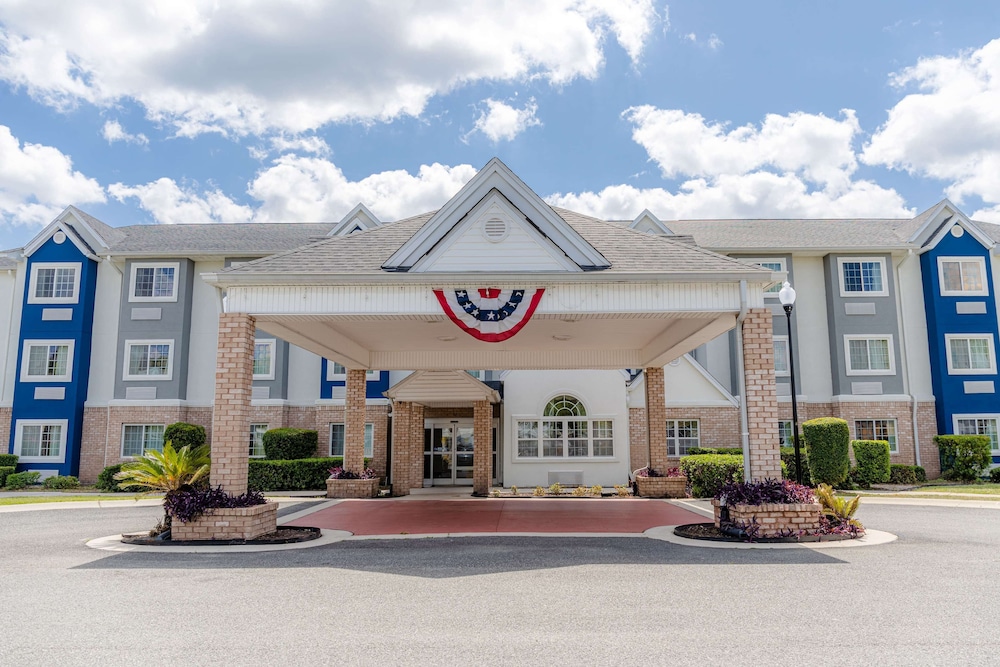 Microtel Inn Suites Kingsland 1/55