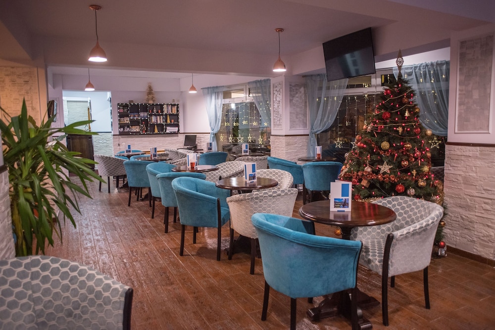 Hotel Marea Neagra 54/70