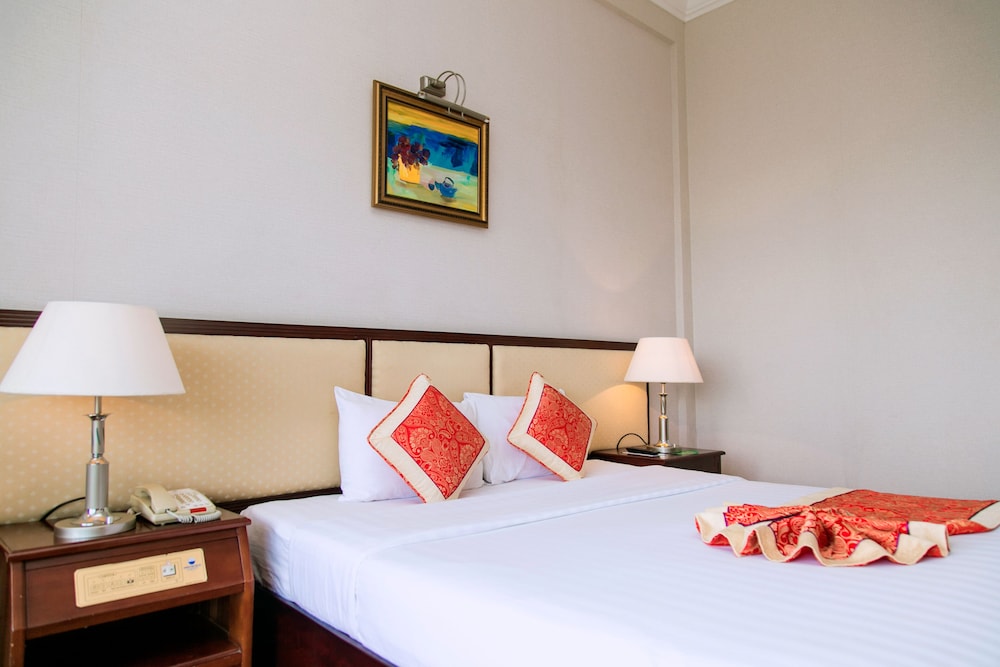 Seagull Hotel 20/72