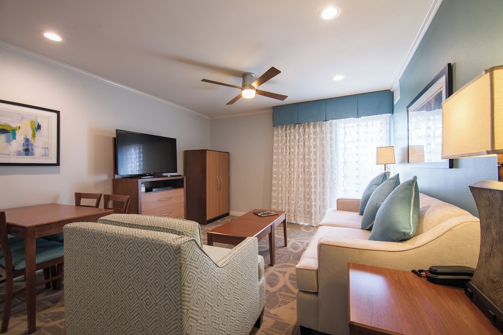 Winners Circle Resort 32/51