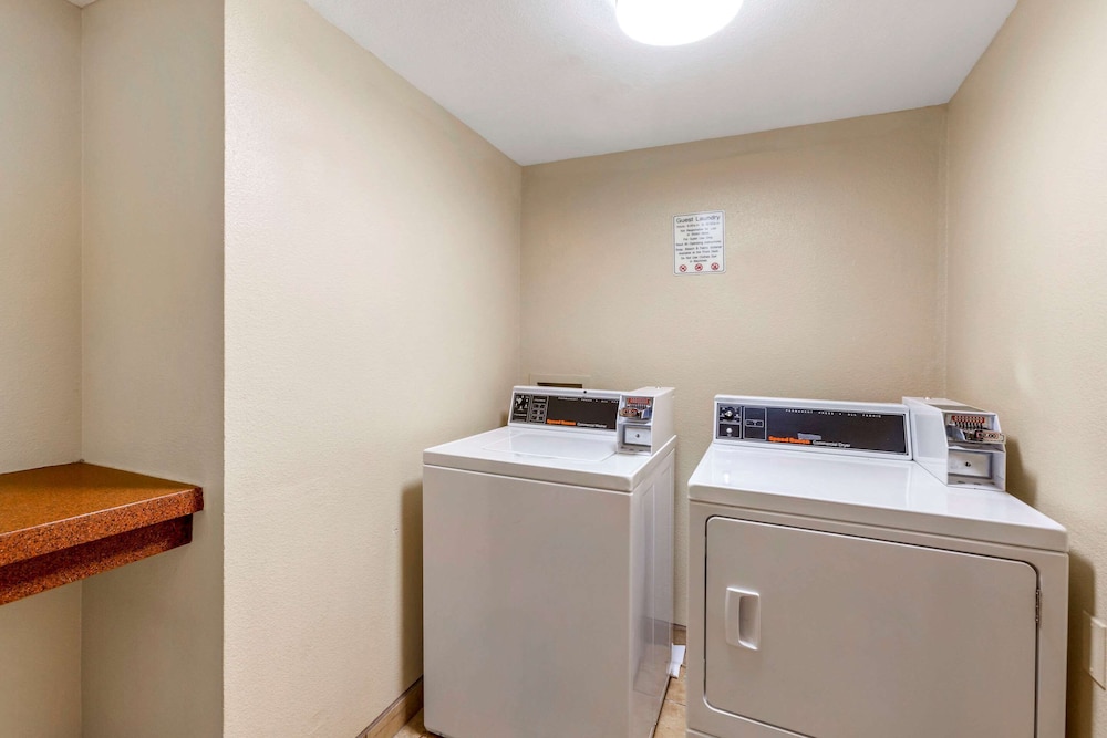 Comfort Inn Payson 19/32