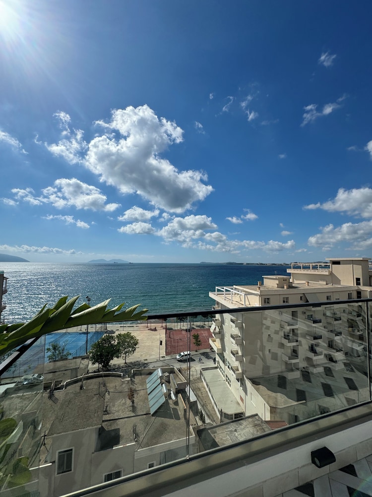 ADEA HOTEL 44/58