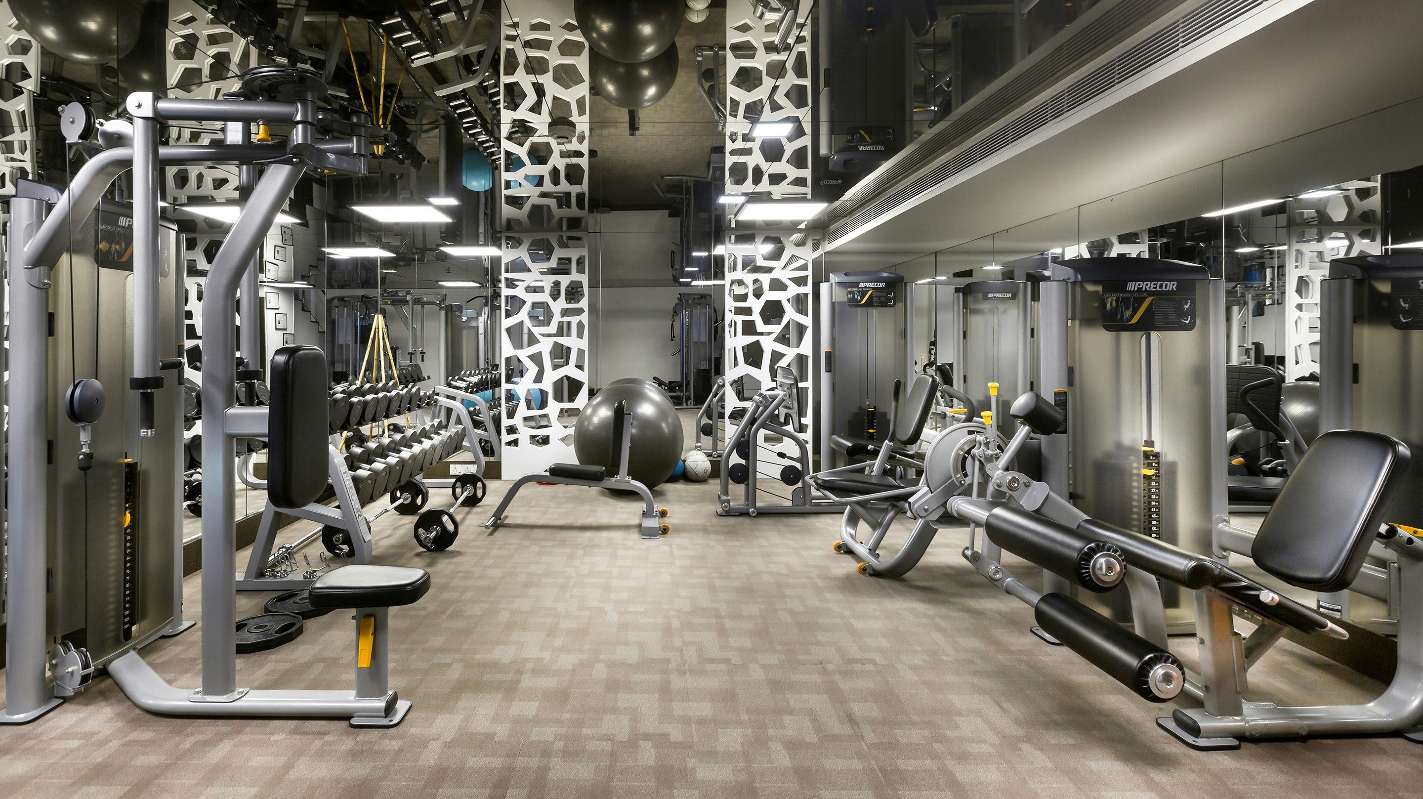Grand Chennai By Grt Hotels Formerly Grt Grand 30/51